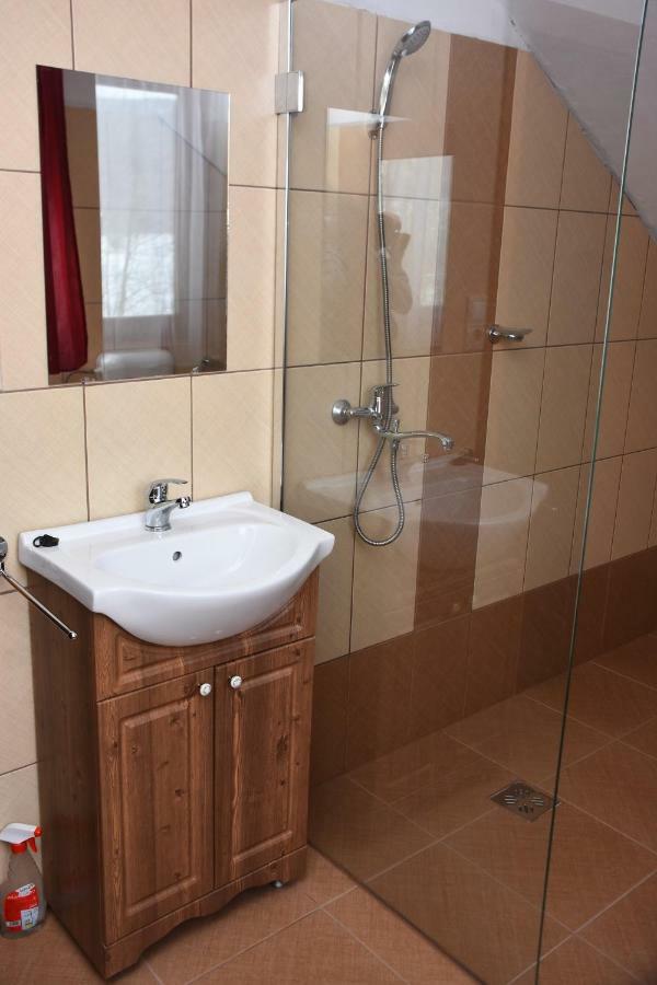 Katalin Kulcsoshaz Hotel Baile Chirui Luaran gambar