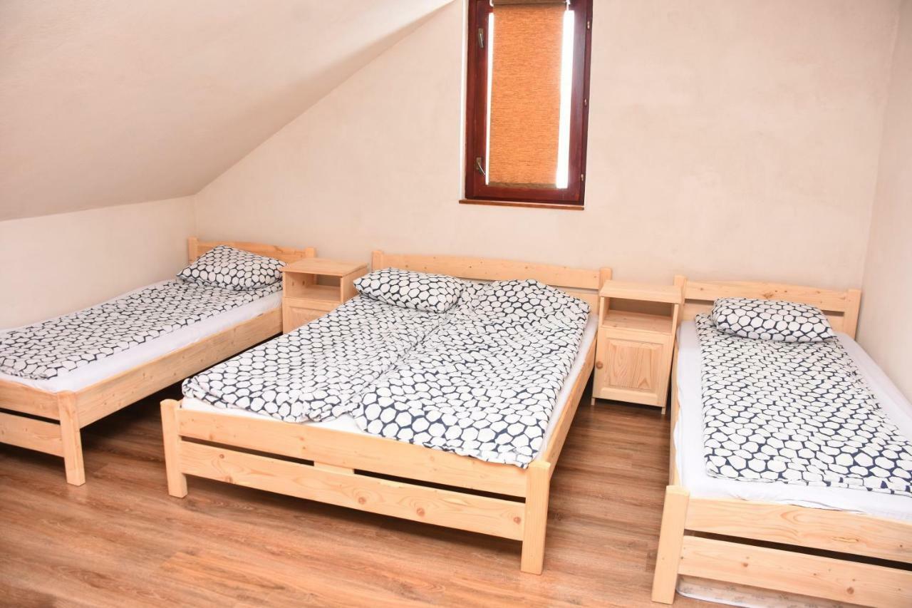 Katalin Kulcsoshaz Hotel Baile Chirui Luaran gambar