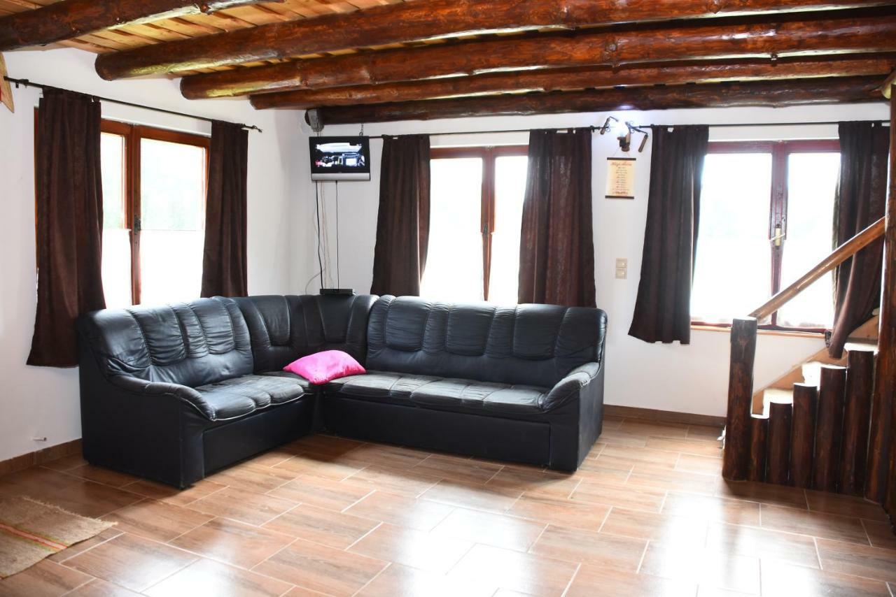 Katalin Kulcsoshaz Hotel Baile Chirui Luaran gambar
