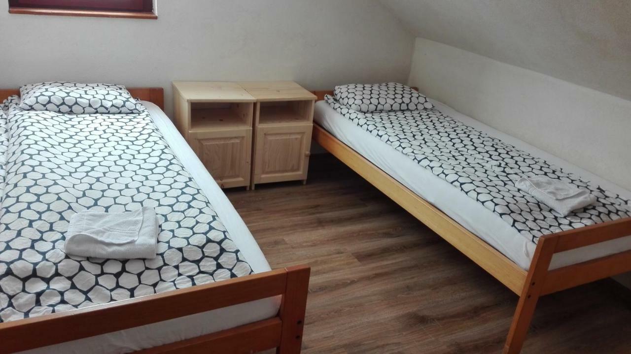 Katalin Kulcsoshaz Hotel Baile Chirui Luaran gambar
